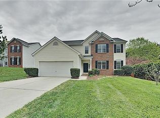 13045 Greencreek Dr, Charlotte, NC 28273