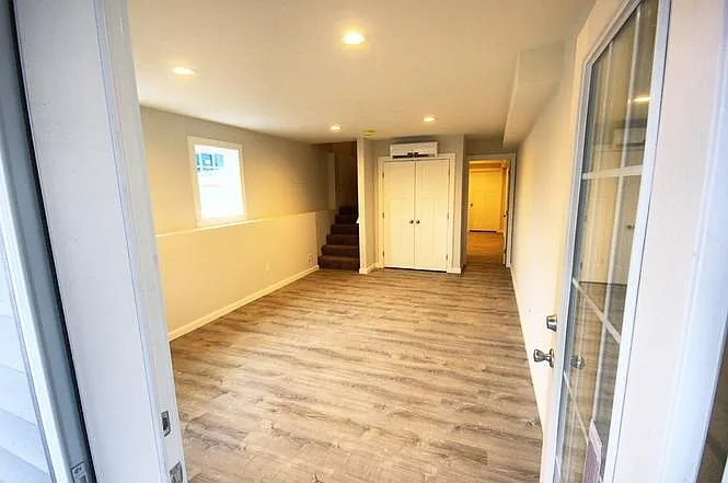 4 bed, 1986 sqft, $1,700 — Photo 4
