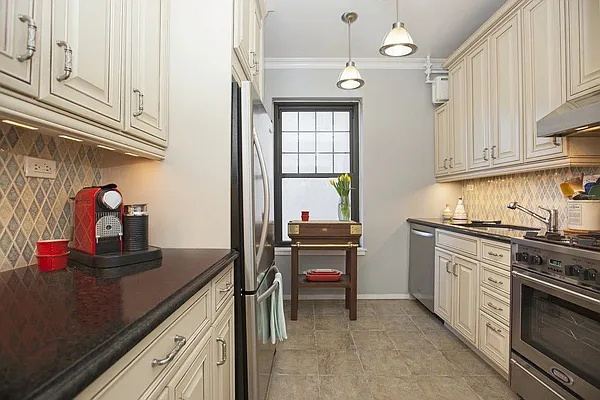 Rented by Kleier Residential | media 8