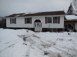 237 Saint Albans St, Enosburg Falls, VT 05450