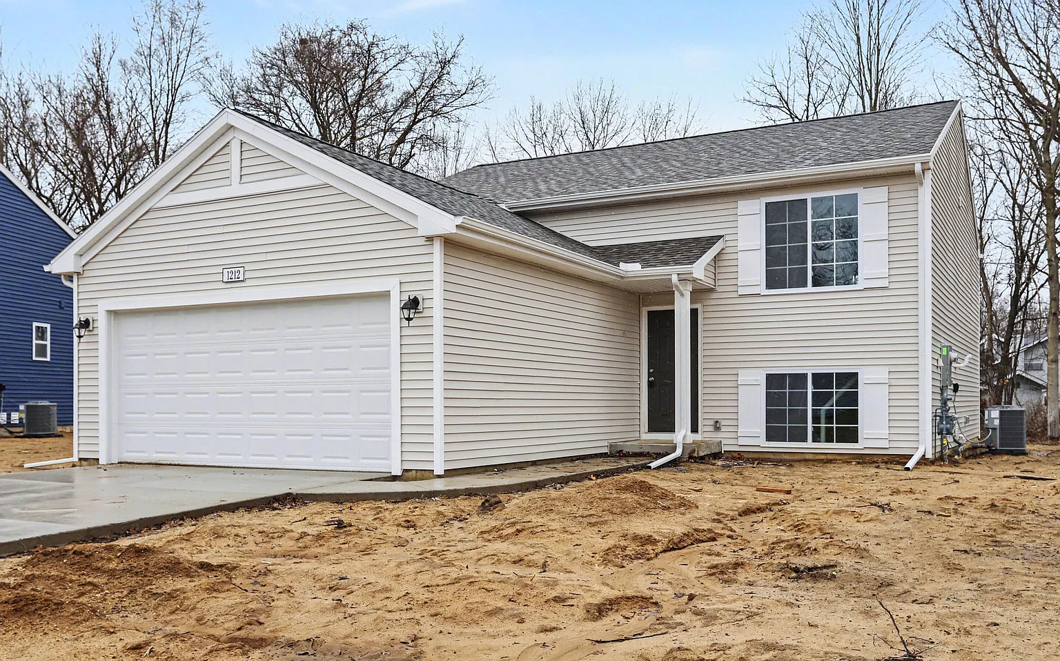 59018 Swenson St photo 1