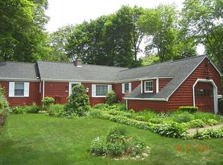 10 Evergreen St, Barrington, RI 02806