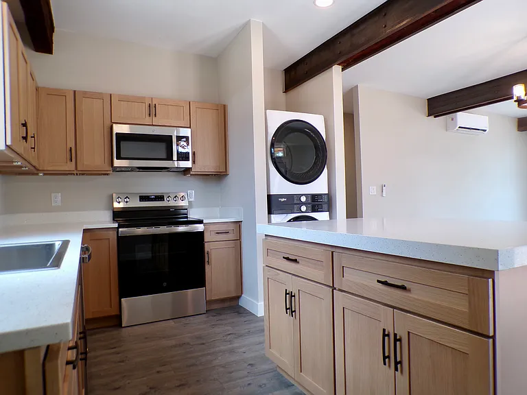 7821 E Lee St #2 — Photo 3