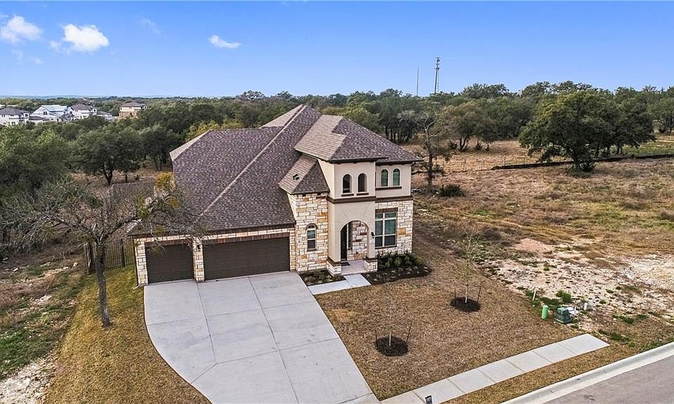 1st image of 1005 Valley View Dr