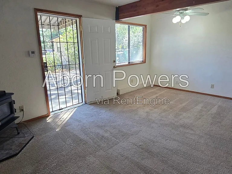 2787 Boardwalk St #B — Photo 4