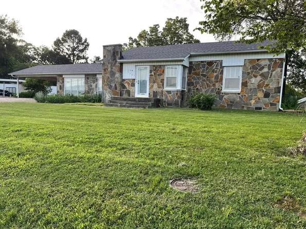 118 W Main St, Charleston, AR 72933