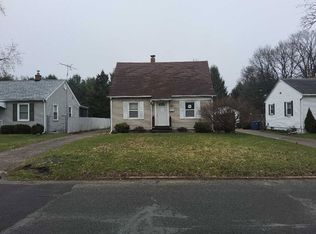 427 Cornell Dr, Battle Creek, MI