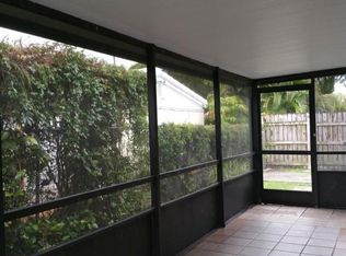 18201 NE 14th Ave, North Miami Beach, FL 33162