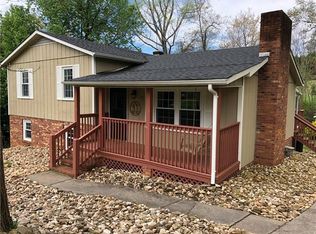 2958 Mac Dr, Hudson, NC 28638