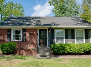 3041 Radiance Rd, Louisville, KY 40220