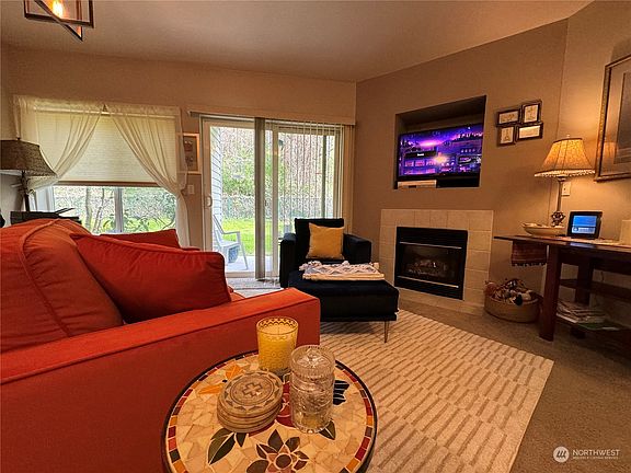 4th image of 31900 104th Avenue SE #D-104