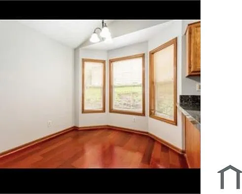 520 Paris Dr — Photo 8