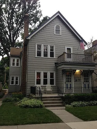 Building Photo - 2511 E Stratford Ct