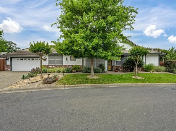 8000 Auburn Oaks Village Ln, Citrus Heights, CA 95610