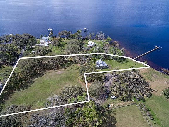 109 W. Groveland Aerial