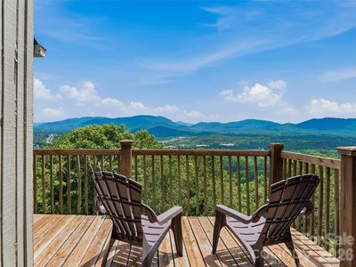 536 Windswept Dr, Asheville, NC, 28801