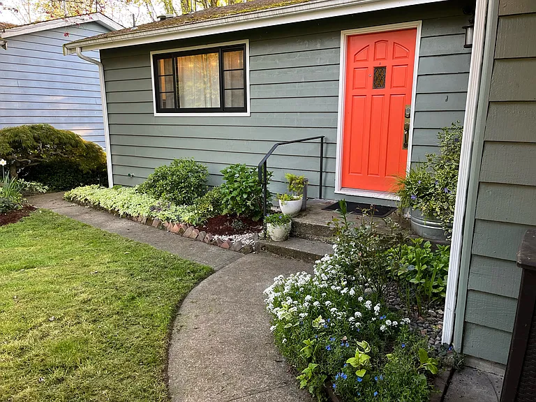 9039 14th Ave SW — Photo 16