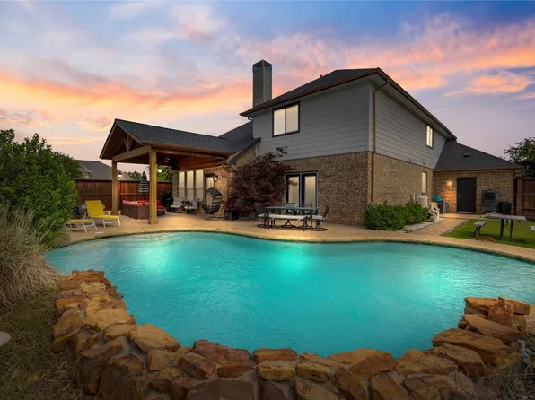 940 Sequoia Way, Saginaw, TX 76131