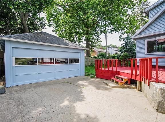 2nd image of 733 Beverly Park Pl