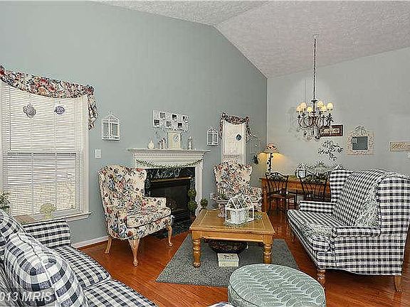 5th image of 9619 Park Ave