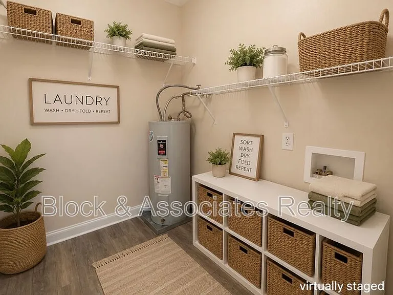 2260 Sunderland Rd #84W — Photo 9