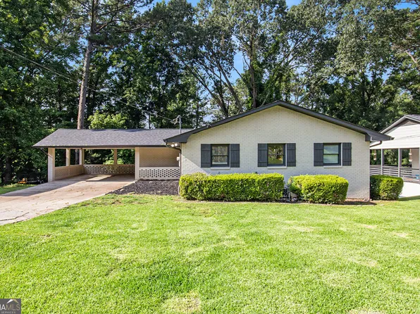 1749 W Caribaea Trl SE, Atlanta, GA 30316