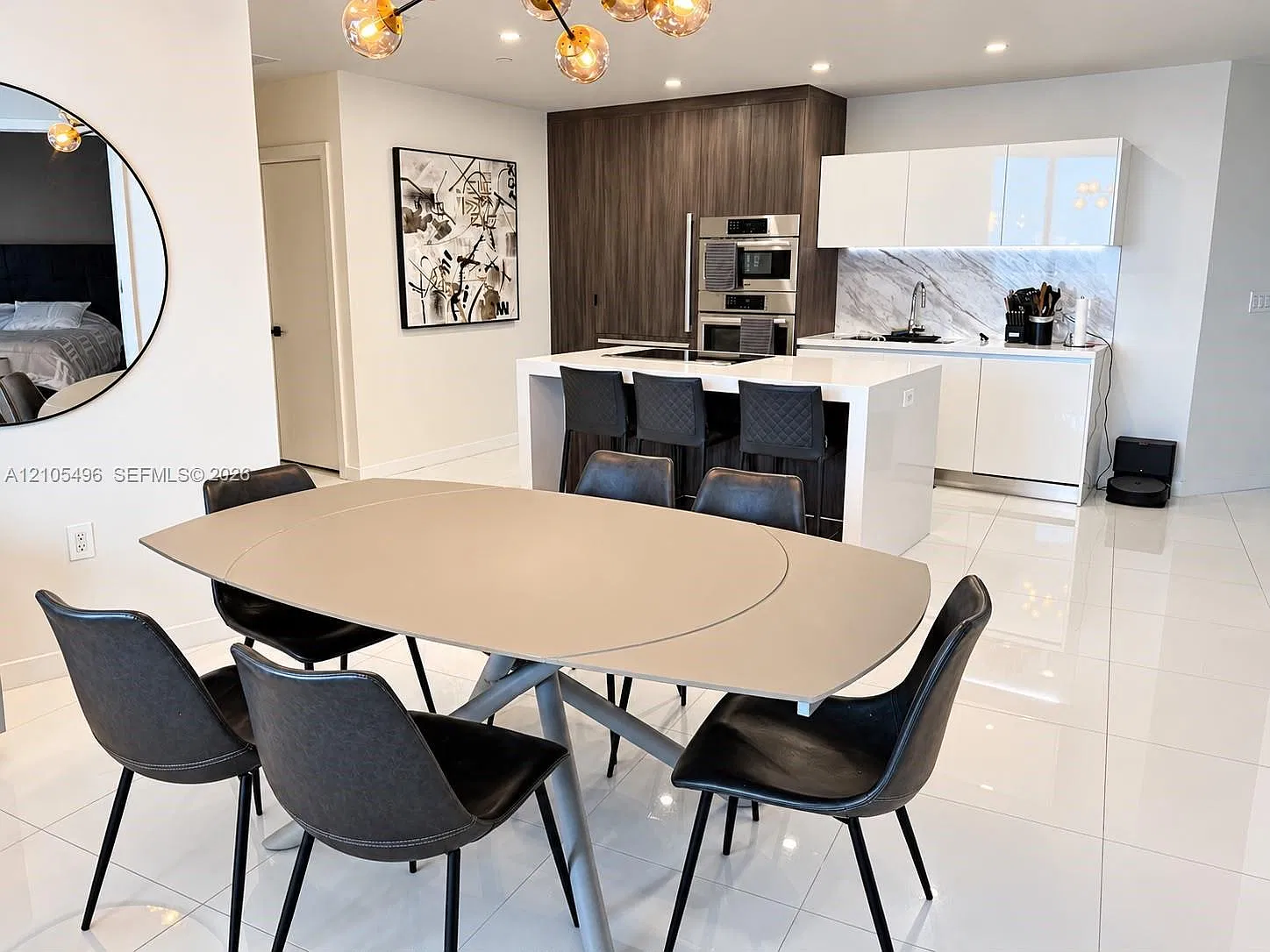 Paramount Miami Worldcent — Photo 2