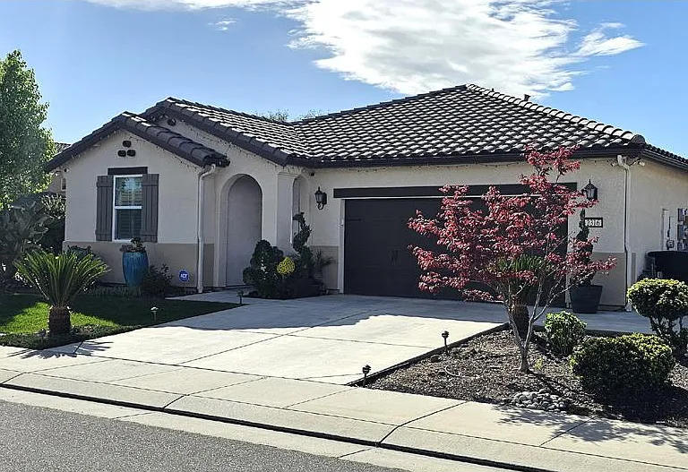 2316 La Force Dr — Photo 1