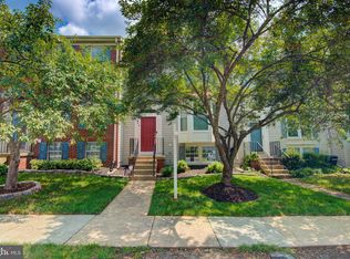 43217 Gatwick Sq, Ashburn, VA 20147