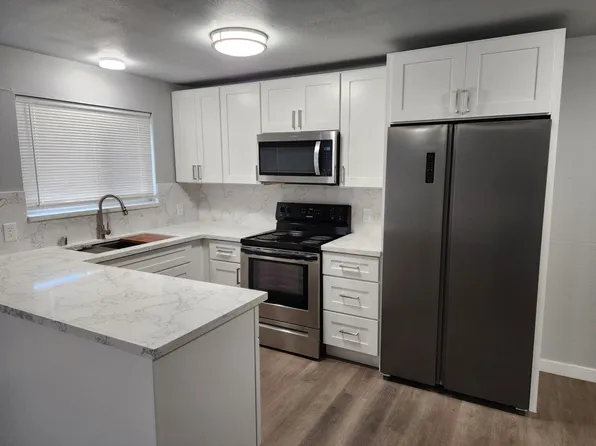 819 E 2nd St #1, Aberdeen, WA 98520