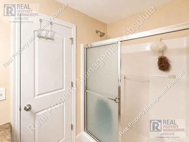 23 Clearview Cir #A — Photo 16
