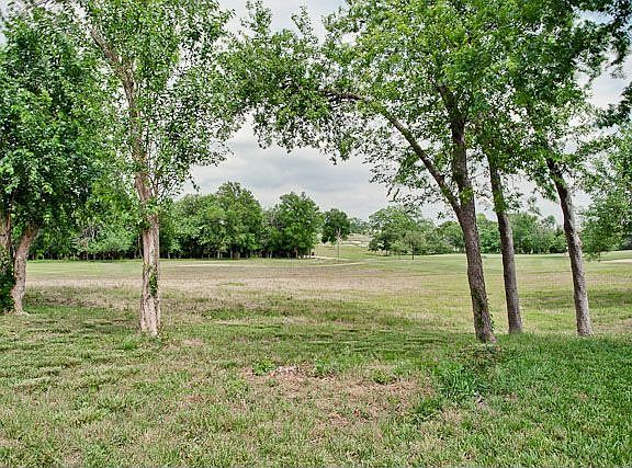 4th image of 5901 Southwind Ln