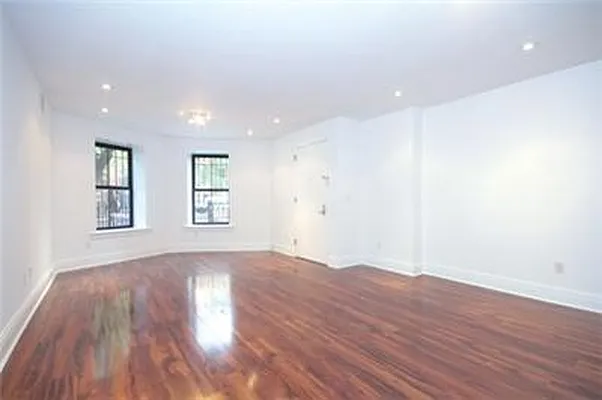 Rented by Triumph Property Group | media 39