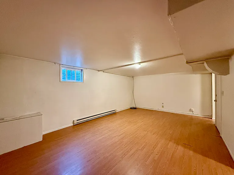 610 Cowan St #1/2 — Photo 5