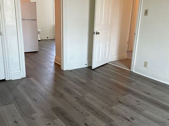2nd image of 142 N 12th St APT 3