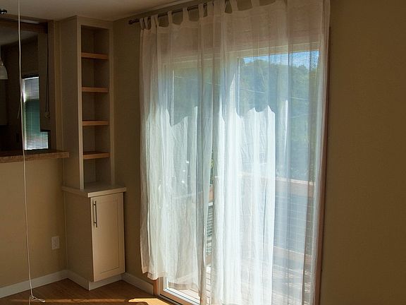 Dining area sliding door to outside