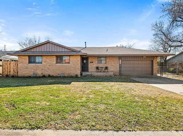 404 W Ercoupe Dr, Midwest City, OK 73110