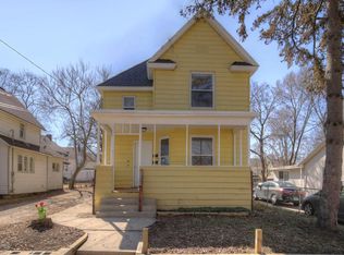246 Travis St NE, Grand Rapids, MI 49505