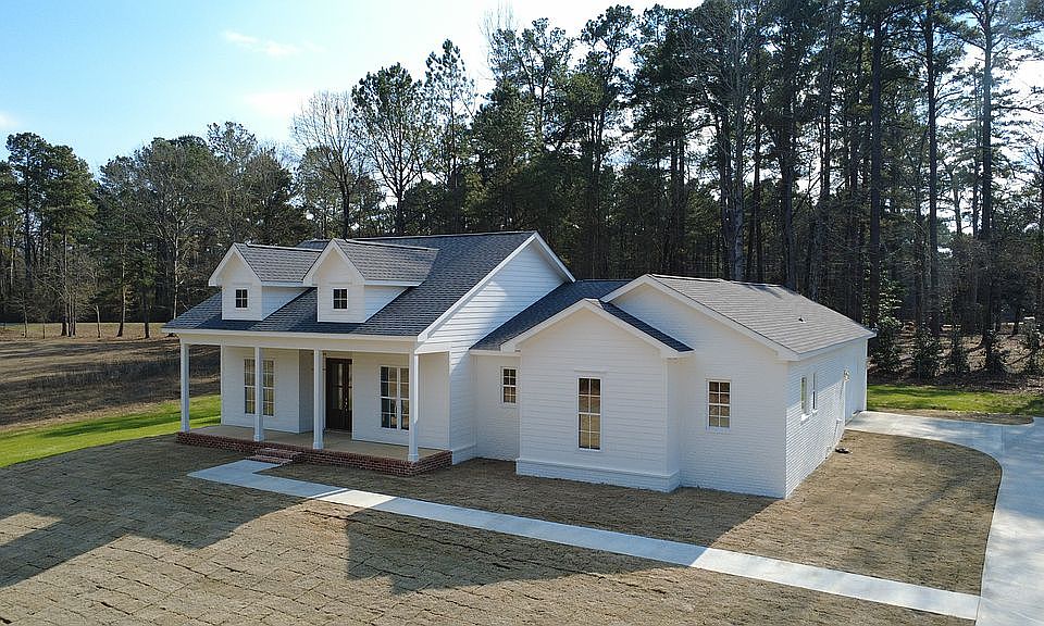 1st image of 8461C King Rd