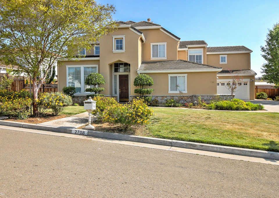 1st image of 2708 Scenic Meadow Ct