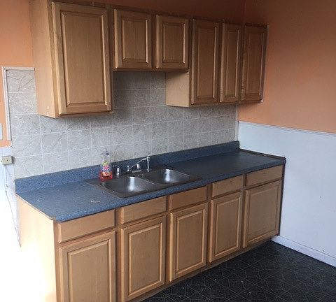 2nd image of 606 South St