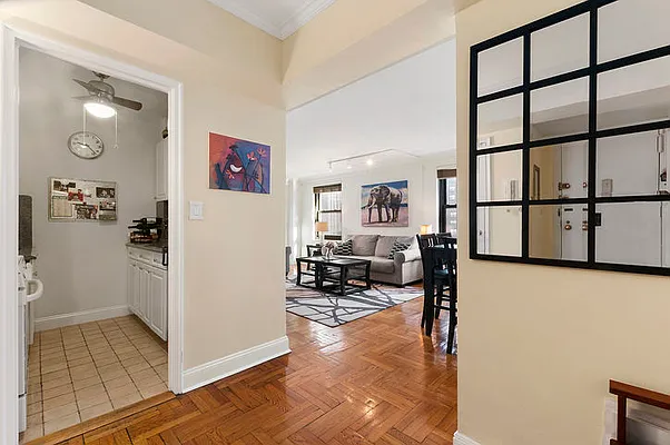 Rented by Compass | media 38