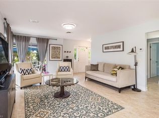9300 Vanderbilt Dr, Naples, FL 34108