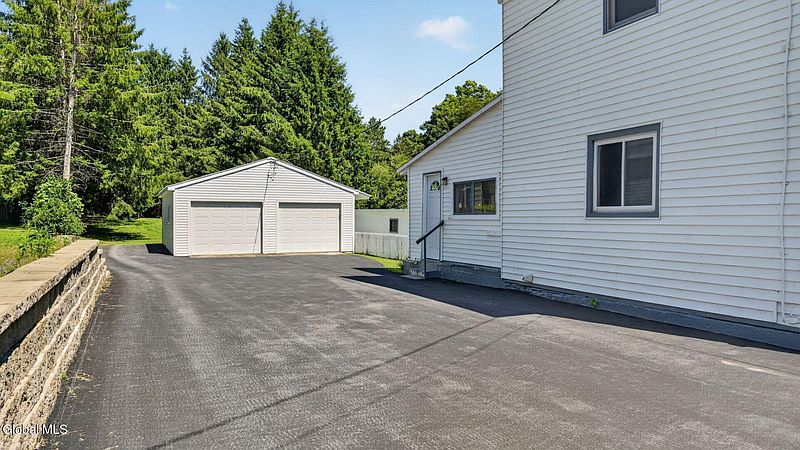 3rd image of 11 Mill Street