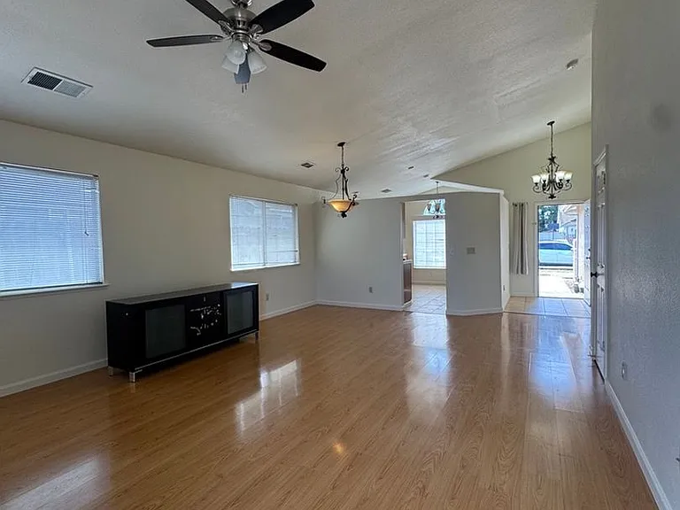 5337 Barbados Cir — Photo 12
