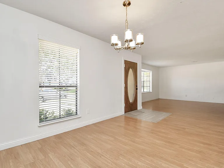 2514 Trailside Ct — Photo 6
