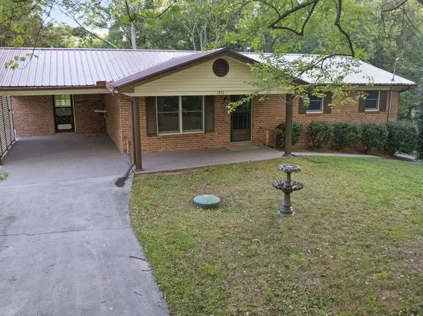 1951 Dawn Dr SE, Cleveland, TN 37311