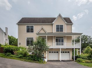 1633 S Taylor St, Arlington, VA 22204