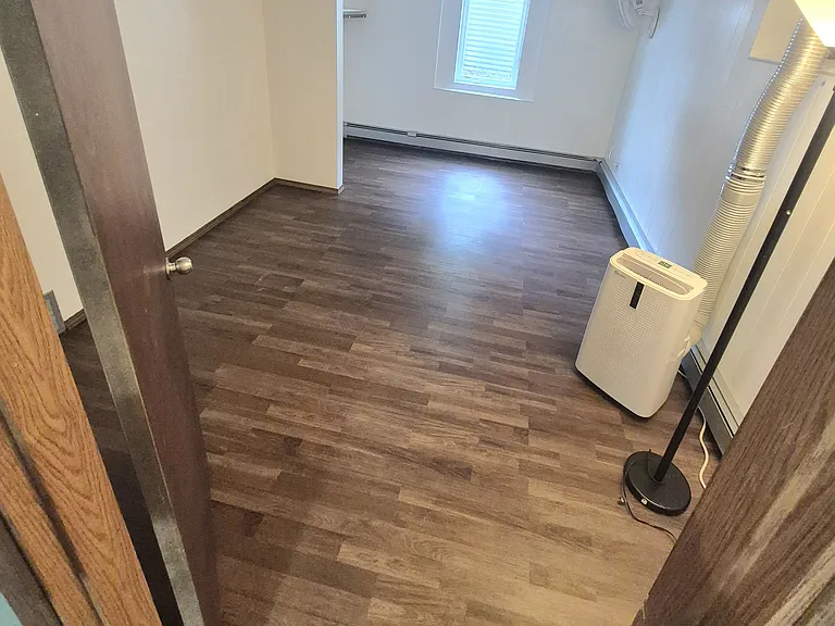 702 17th St S #2 — Photo 8