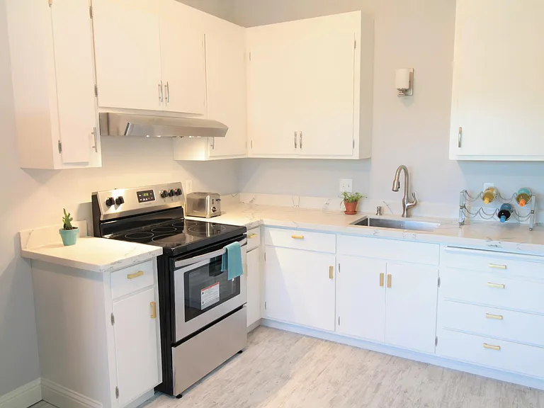 1546 Valle Vista Ave #48 — Photo 1
